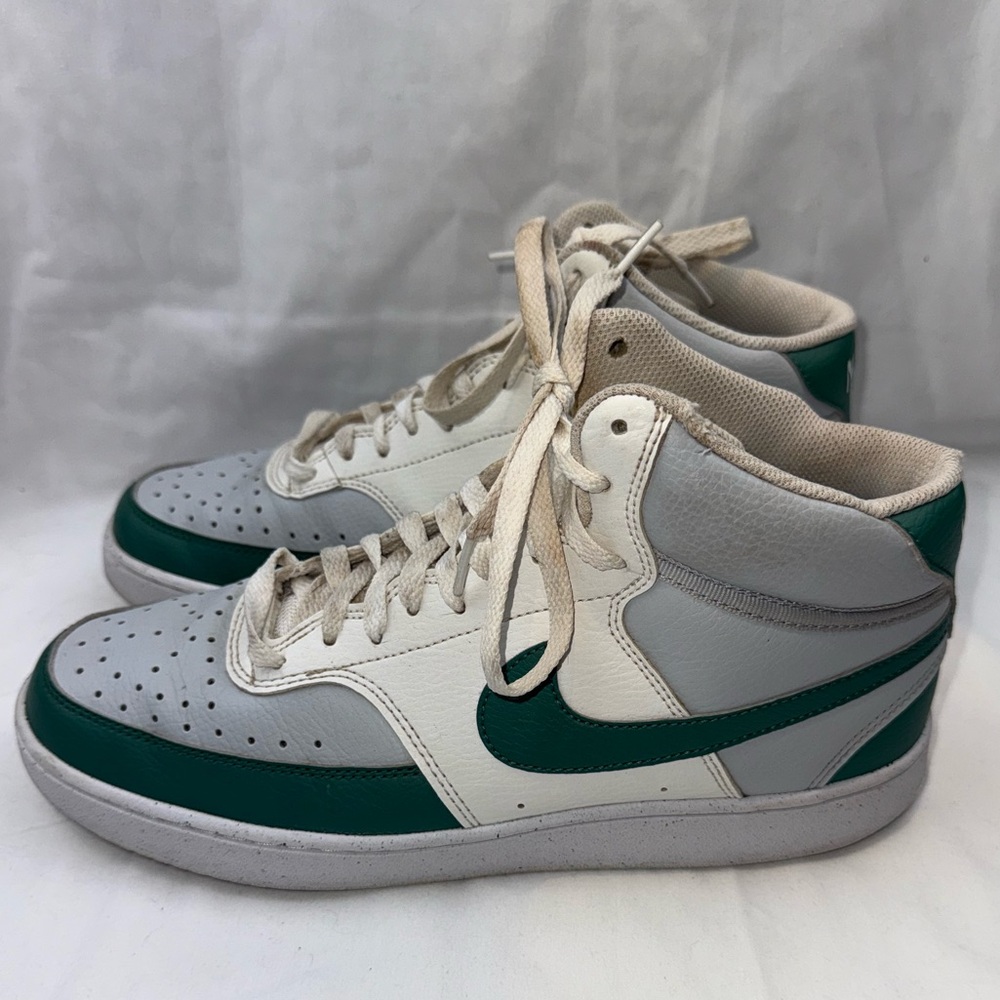 Nike Mens Court Vision Mid Next Nature sneakers size 10‎